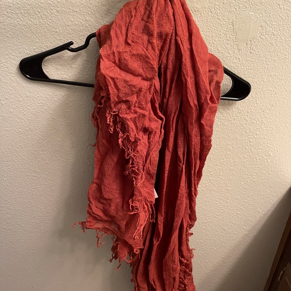 Chan Luu scarf